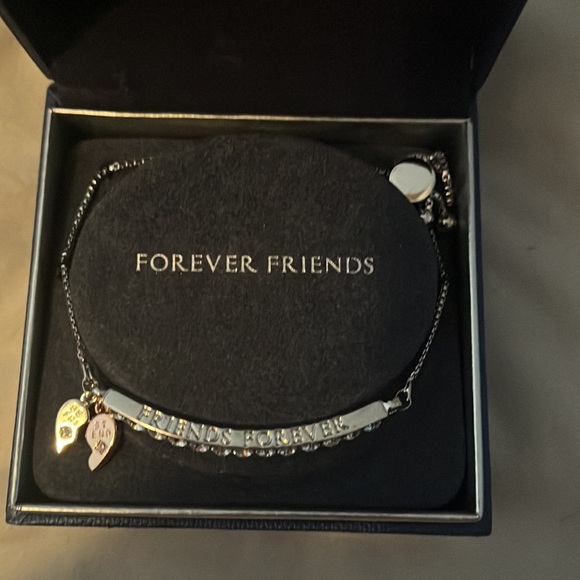 Friends Forever bracelet - Picture 3 of 3